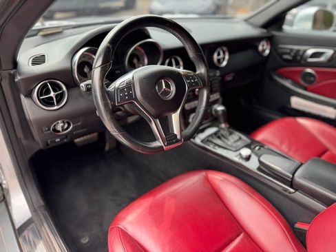 Used 2015 Mercedes-Benz SLK 250 image 15