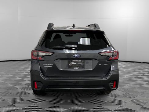 Certified 2022 Subaru Outback Premium image 4