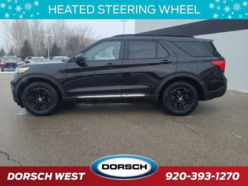 Used 2020 Ford Explorer XLT w/ Equipment Group 202A image 3