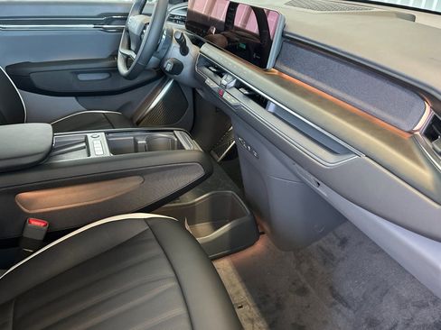 New 2026 Kia EV9 GT-Line AWD/4WD image 16
