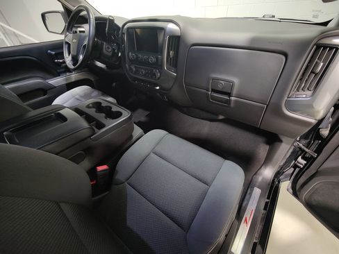 Used 2015 Chevrolet Silverado 2500 LT w/ LT Convenience Package image 19