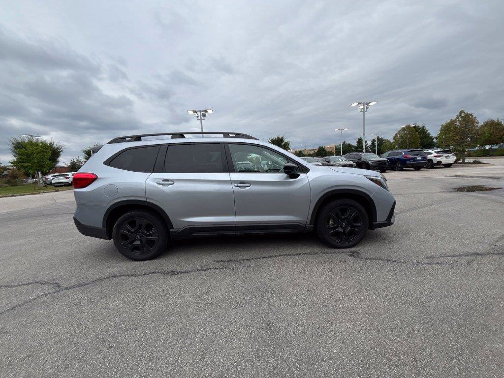 Used 2024 Subaru Ascent Onyx Edition AWD/4WD image 10