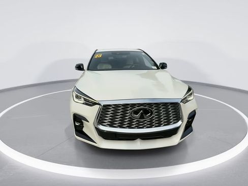Used 2023 INFINITI QX55 Luxe w/ Cargo Package AWD/4WD image 3