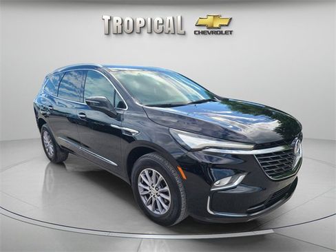 Used 2024 Buick Enclave Essence w/ Technology Package image 7