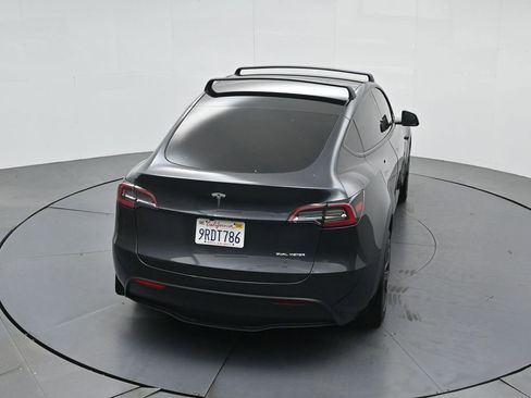 Used 2025 Tesla Model Y Long Range image 54