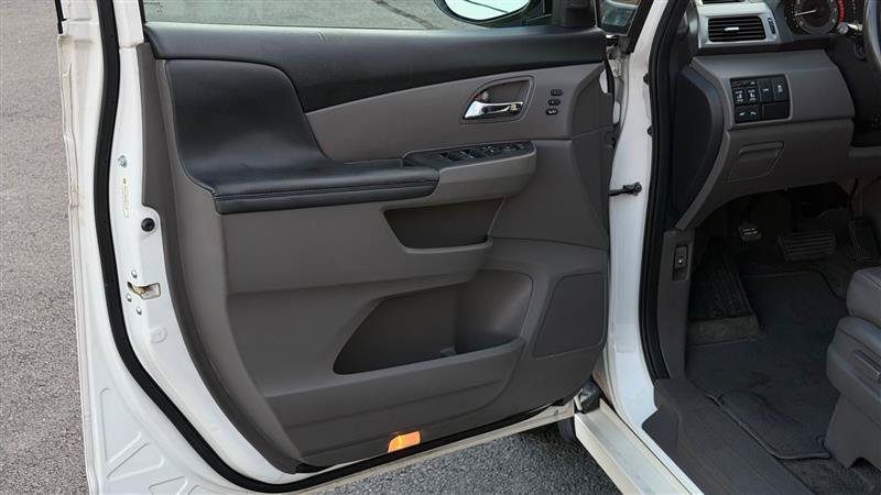 Used 2016 Honda Odyssey Touring image 21