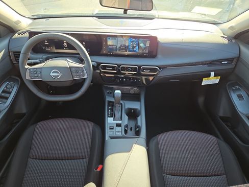New 2026 Nissan Sentra SR w/ Floor Mat Package FWD image 12