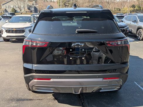 New 2026 Chevrolet Equinox ACTIV w/ Convenience Package III image 7