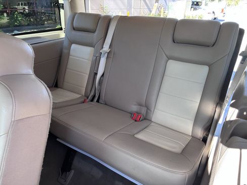 Used 2004 Ford Expedition Eddie Bauer image 15