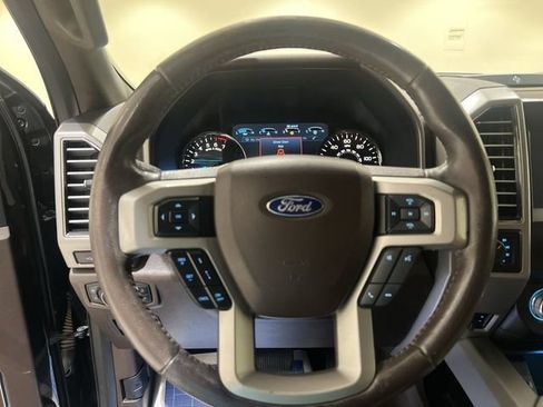 Used 2019 Ford F150 King Ranch w/ Equipment Group 601A Luxury AWD/4WD image 10