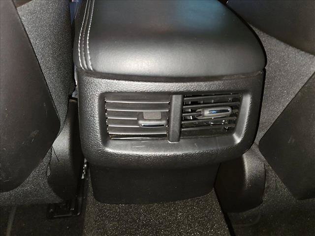 Used 2022 Dodge Challenger R/T Scat Pack RWD image 16