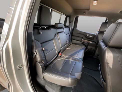 Used 2019 GMC Sierra 1500 SLT AWD/4WD image 19