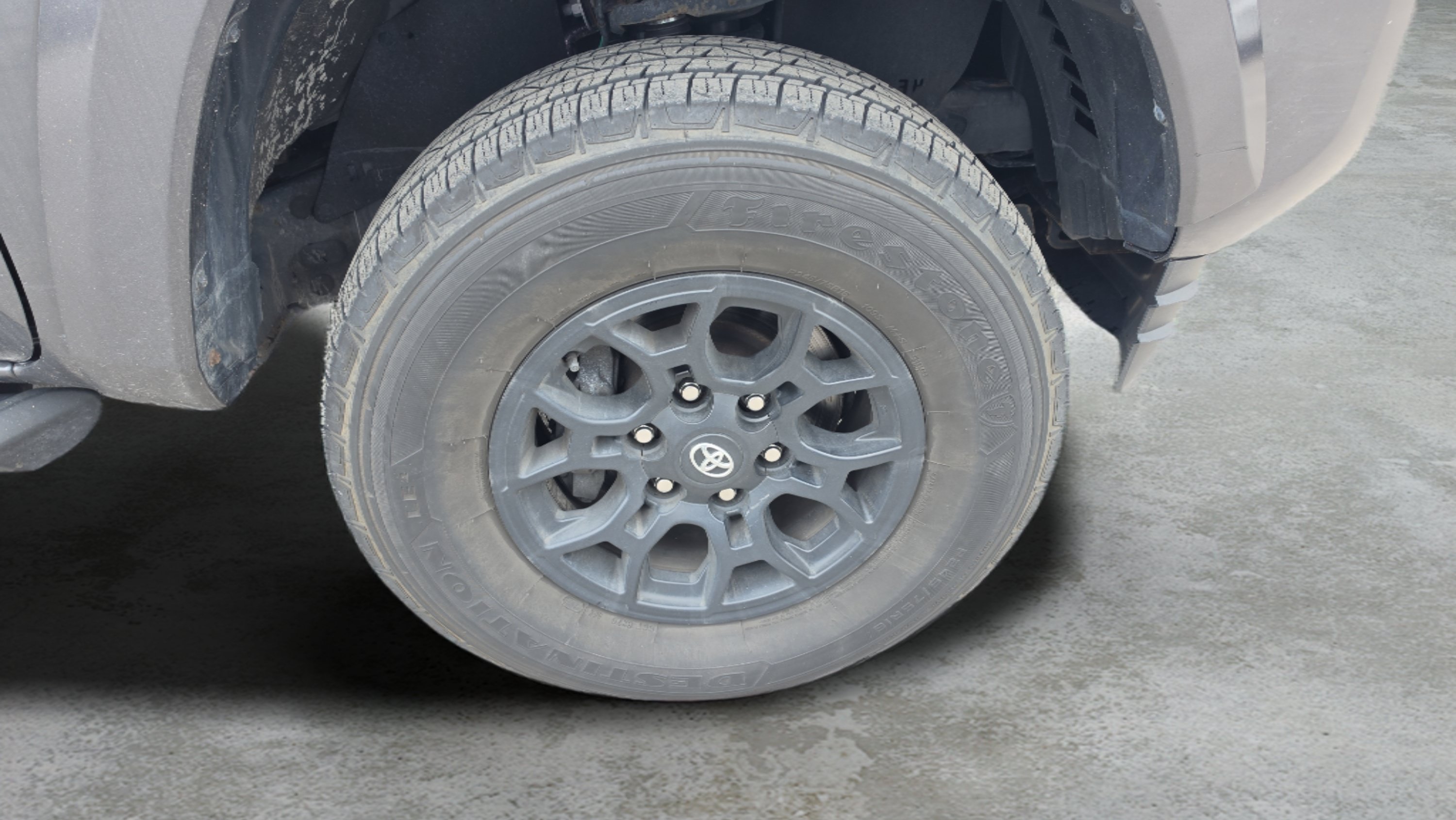 Used 2021 Toyota Tacoma SR5 RWD image 26