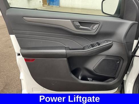 Used 2023 Ford Escape Active w/ Cold Weather Package FWD image 10