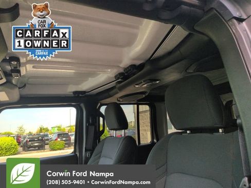 Used 2023 Jeep Wrangler Unlimited w/ Cold Weather Group AWD/4WD image 23