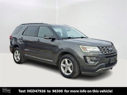 Used 2017 Ford Explorer XLT w/ Equipment Group 201A
