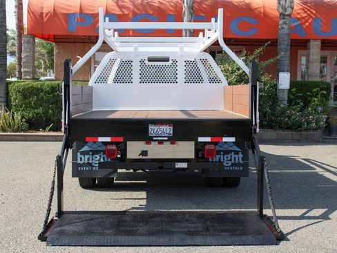Used 2018 Ford F450 XL w/ Trailer Tow Package image 11