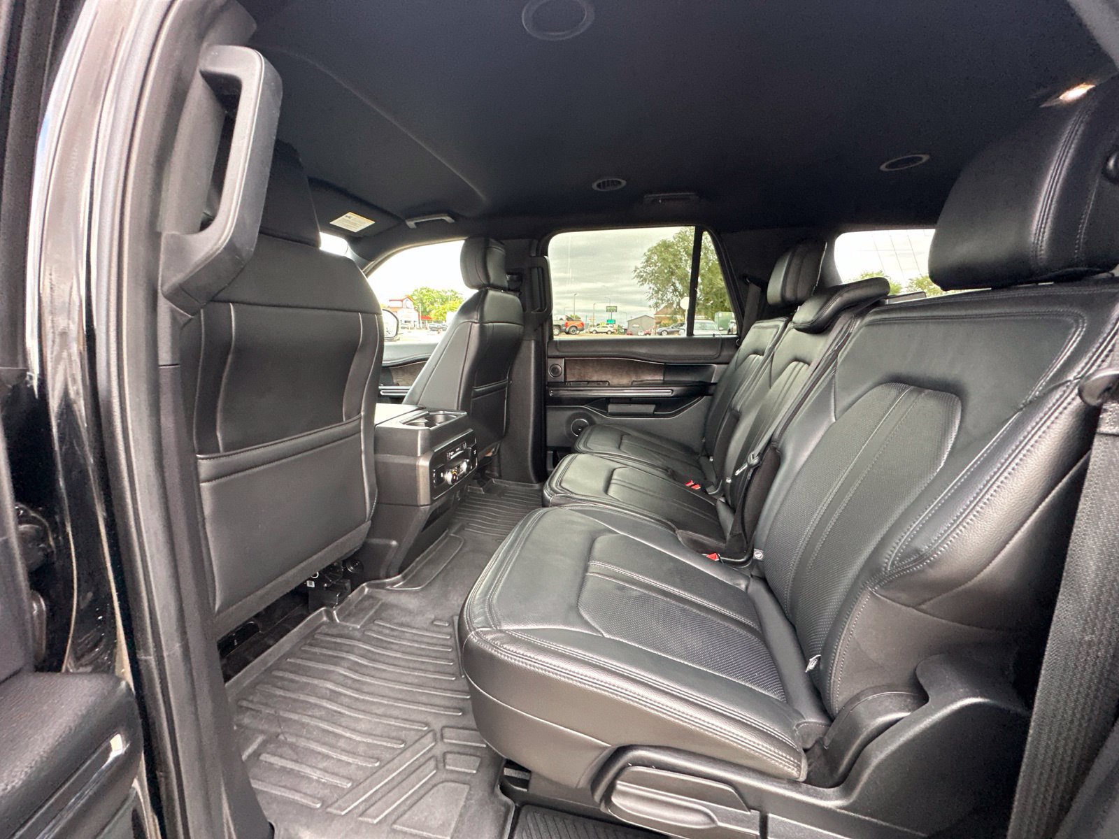 Used 2018 Ford Expedition Max Limited AWD/4WD image 18