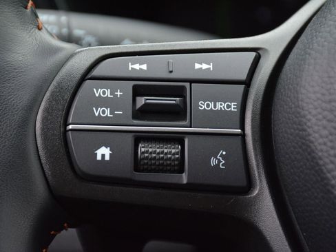 Used 2025 Honda CR-V Sport image 29