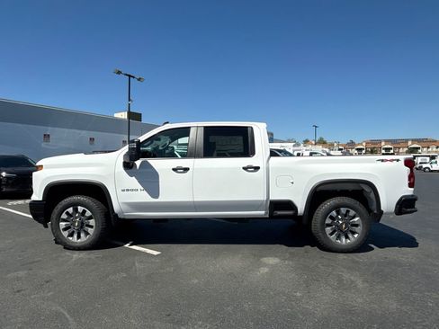 New 2026 Chevrolet Silverado 2500 Custom w/ Custom Value Package AWD/4WD image 5