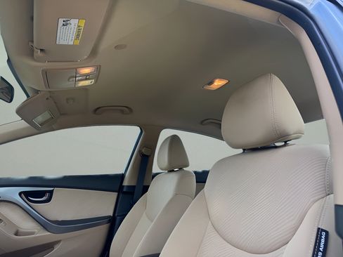 Used 2012 Hyundai Elantra GLS w/ Preferred Pkg 3 FWD image 18