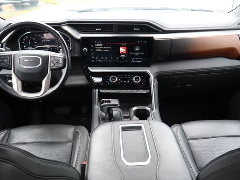 Used 2022 GMC Sierra 1500 Denali image 17