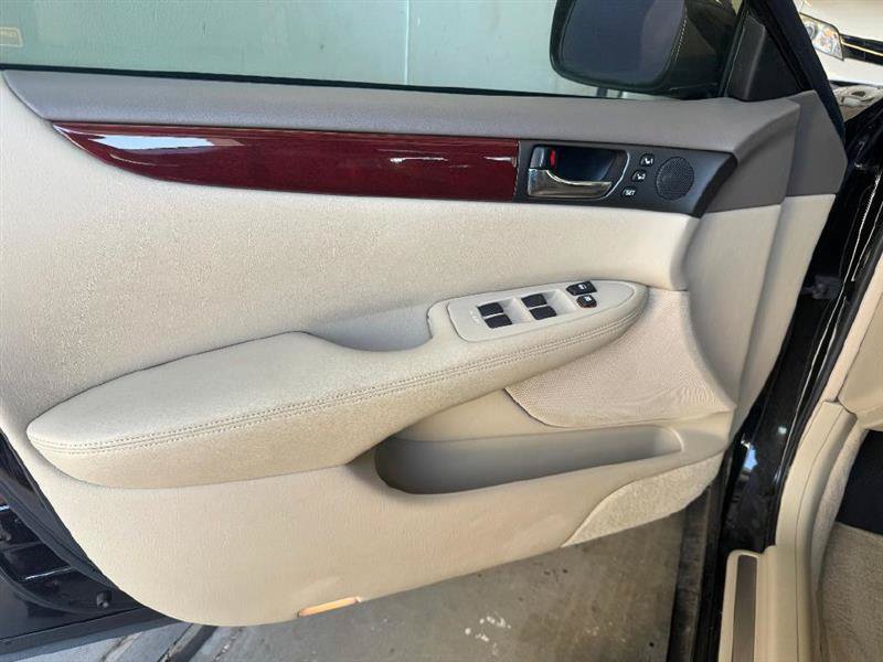 Used 2002 Lexus ES 330 FWD image 18