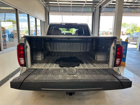 Used 2022 GMC Sierra 1500 Elevation AWD/4WD image 13