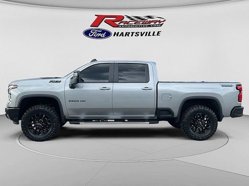 Used 2025 Chevrolet Silverado 2500 LT w/ Trail Boss Package AWD/4WD image 15