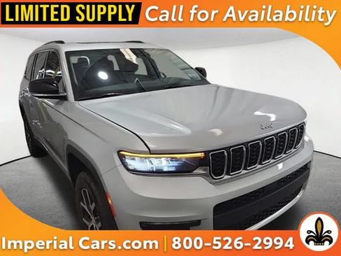 Used 2023 Jeep Grand Cherokee L Limited AWD/4WD image 1