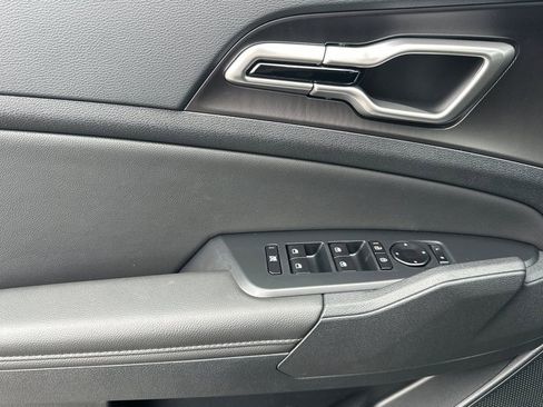 New 2026 Kia Sportage EX AWD/4WD image 11