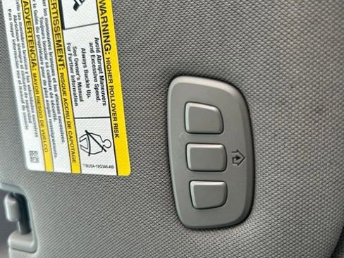 Used 2017 Ford F250 Lariat AWD/4WD image 42