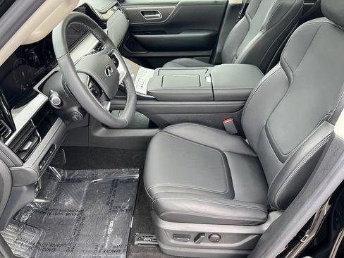 Certified 2025 INFINITI QX80 Pure AWD/4WD image 9