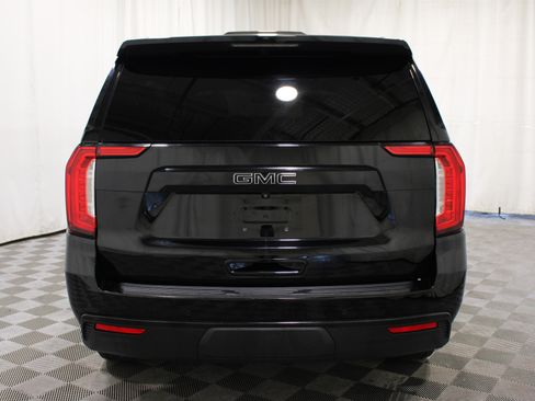 Used 2022 GMC Yukon XL SLT w/ SLT Luxury Package AWD/4WD image 31
