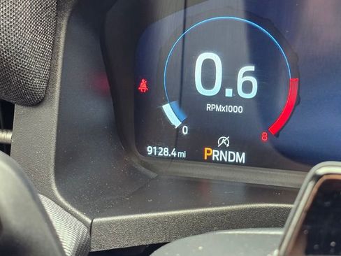 Used 2025 Ford Explorer ST image 29