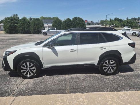Used 2023 Subaru Outback Premium w/ Popular Package #1 AWD/4WD image 5