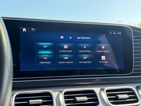 Used 2024 Mercedes-Benz GLE 350 4MATIC image 23