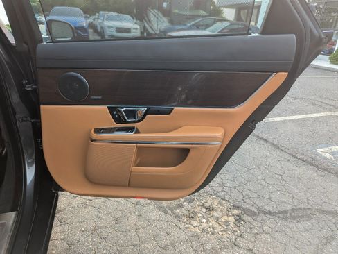 Used 2017 Jaguar XJ L Supercharged image 52