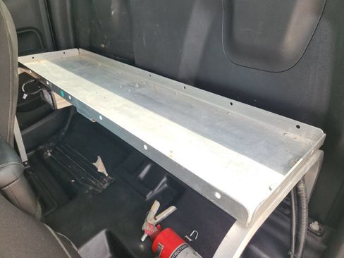 Used 2022 Chevrolet Colorado LT w/ Fleet Safety Package RWD image 28