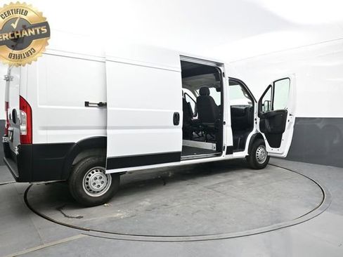 Used 2025 RAM ProMaster 2500 w/ Convenience Group FWD image 41
