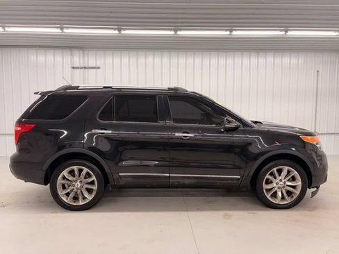 Used 2012 Ford Explorer XLT AWD/4WD image 6