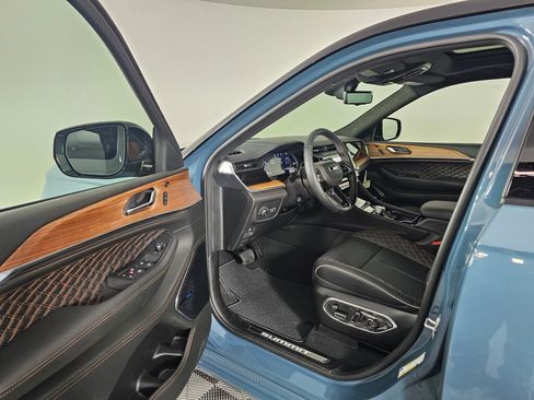 New 2026 Jeep Grand Cherokee Summit AWD/4WD image 22