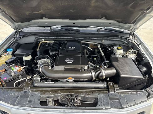Used 2018 Nissan Frontier SV RWD image 10