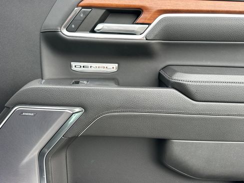 Used 2023 GMC Sierra 1500 Denali w/ Denali Reserve Package image 21