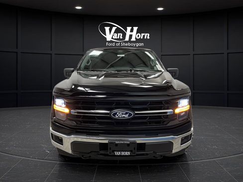 Used 2025 Ford F150 XLT w/ Equipment Group 301A Standard AWD/4WD image 9