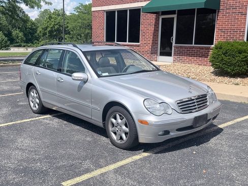 Used 2003 Mercedes-Benz C 320 Wagon image 4