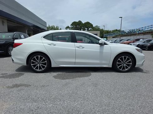Used 2018 Acura TLX V6 w/ Technology Package FWD image 3