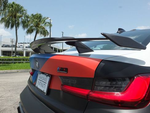 Used 2021 BMW M3 Competition RWD image 11