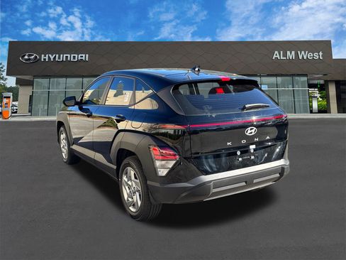 New 2026 Hyundai Kona SE image 7