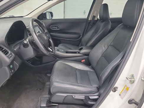 Used 2019 Honda HR-V EX-L image 12